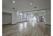 Oficinas y Consultorios, Alquiler, El Peñón - $9.000.000