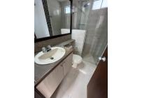 Apartamentos, Alquiler, La Hacienda - $2.800.000