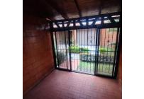 Casas, Alquiler, Portal de las Casas - $2.200.000