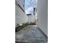 Locales y Bodegas, Alquiler, Champagñat - $1.250.000