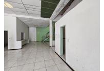 Locales y Bodegas, Alquiler, Flora Industrial - $9.500.000