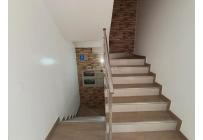 Locales y Bodegas, Alquiler, Calicanto - $2.300.000