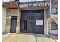 Locales y Bodegas, Alquiler, El Troncal - $3.500.000
