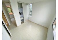 Apartamentos, Alquiler, Santa Elena - $750.000