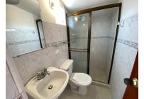 Apartamentos, Alquiler, La Hacienda - $2.000.000