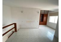 Apartamentos, Alquiler, La Hacienda - $2.000.000