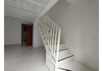 Casas, Alquiler, Villa del Prado - $950.000