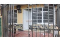 Casas, Alquiler, La Independencia - $1.000.000