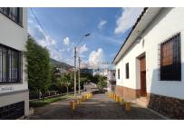 Oficinas y Consultorios, Alquiler, San Pedro - $800.000