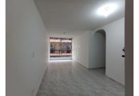 Apartamentos, Alquiler, Primero de Mayo - $1.400.000