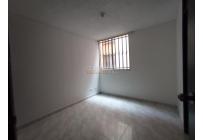 Apartamentos, Alquiler, Primero de Mayo - $1.400.000