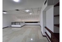 Oficinas y Consultorios, Alquiler, Panamericano - $5.000.000