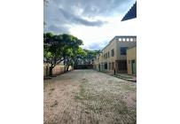 Oficinas y Consultorios, Alquiler, Cuarto de Legua - $15.000.000