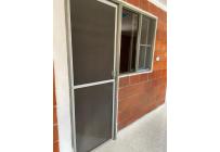 Apartamentos, Alquiler, Nueva Floresta - $800.000