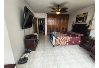 Apartamentos, Venta, Versalles - $390.000.000