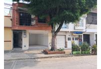 Locales y Bodegas, Alquiler, Libertadores - $1.500.000