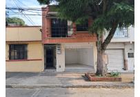 Locales y Bodegas, Alquiler, Libertadores - $1.500.000