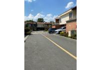 Casas, Venta, La Hacienda - $730.000.000