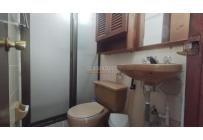 Apartamentos, Venta, Primero de Mayo - $240.000.000