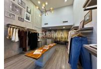 Locales y Bodegas, Alquiler, Centenario - $7.300.000