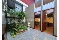 Casas, Venta, Miraflores - $1.695.000.000