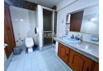 Casas, Venta, Miraflores - $1.695.000.000