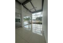 Locales y Bodegas, Alquiler, Eucarístico - $3.000.000