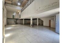 Locales y Bodegas, Alquiler, Flora Industrial - $9.500.000