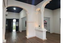 Casas, Alquiler, Granada - $9.500.000