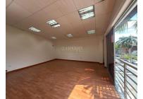 Oficinas y Consultorios, Alquiler, Ciudad Jardín - $3.100.000