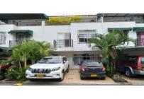 Casas, Venta, Primero de Mayo - $760.000.000