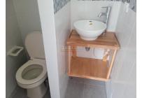 Locales y Bodegas, Alquiler, Ciudad Melendez - $1.750.000