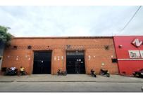 Locales y Bodegas, Alquiler, Obrero - $6.900.000