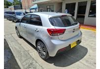 Kia Rio 2021 - $61.900.000