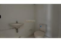 Locales y Bodegas, Alquiler, Urbanización La Merced - $1.800.000