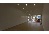 Locales y Bodegas, Alquiler, Urbanización La Merced - $1.800.000