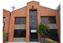 Oficinas y Consultorios, Venta, Calima - $3.000.000.000