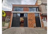 Casas, Alquiler, Bogotá - $9.000.000