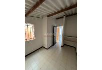 Casas, Alquiler, Villa del Prado - $850.000