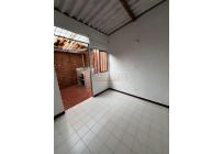 Casas, Alquiler, Villa del Prado - $850.000