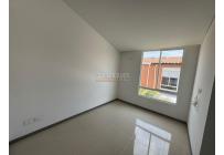 Casas, Alquiler, Ciudad Pacifica - $2.400.000