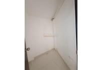 Locales y Bodegas, Alquiler, Centro Ccial. Unicentro - $13.000.000