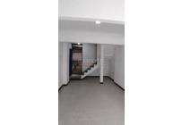 Locales y Bodegas, Alquiler, El Cedro - $1.800.000