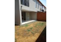 Casas, Alquiler, Ciudad Country - $2.350.000