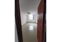 Apartaestudios, Alquiler, Champagñat - $580.000