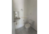 Locales y Bodegas, Alquiler, El Ingenio - $2.700.000