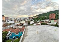 Locales y Bodegas, Alquiler, Granada - $12.700.000