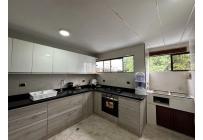 Apartamentos, Venta, El Refugio - $390.000.000