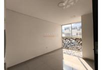 Apartamentos, Alquiler, El Cedro - $1.600.000