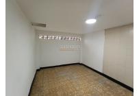 Locales y Bodegas, Alquiler, San Cayetano - $1.650.000